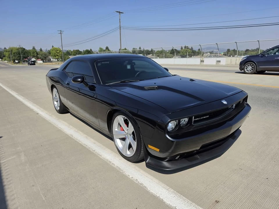 2010 Dodge Challenger SRT8 & 392 3rd Gen - Image 8 of 16