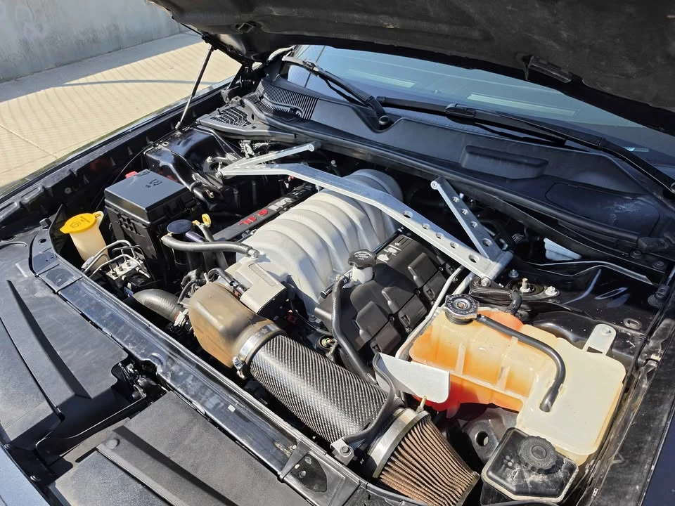 2010 Dodge Challenger SRT8 & 392 3rd Gen - Image 10 of 16