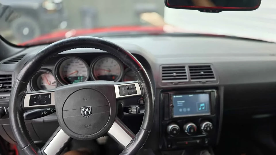 2010 Dodge Challenger SRT8 & 392 3rd Gen - Image 9 of 12