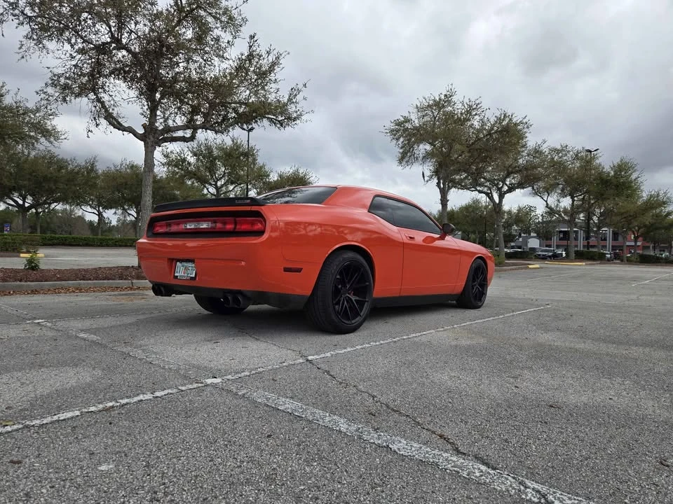 2010 Dodge Challenger SRT8 & 392 3rd Gen - Image 6 of 18