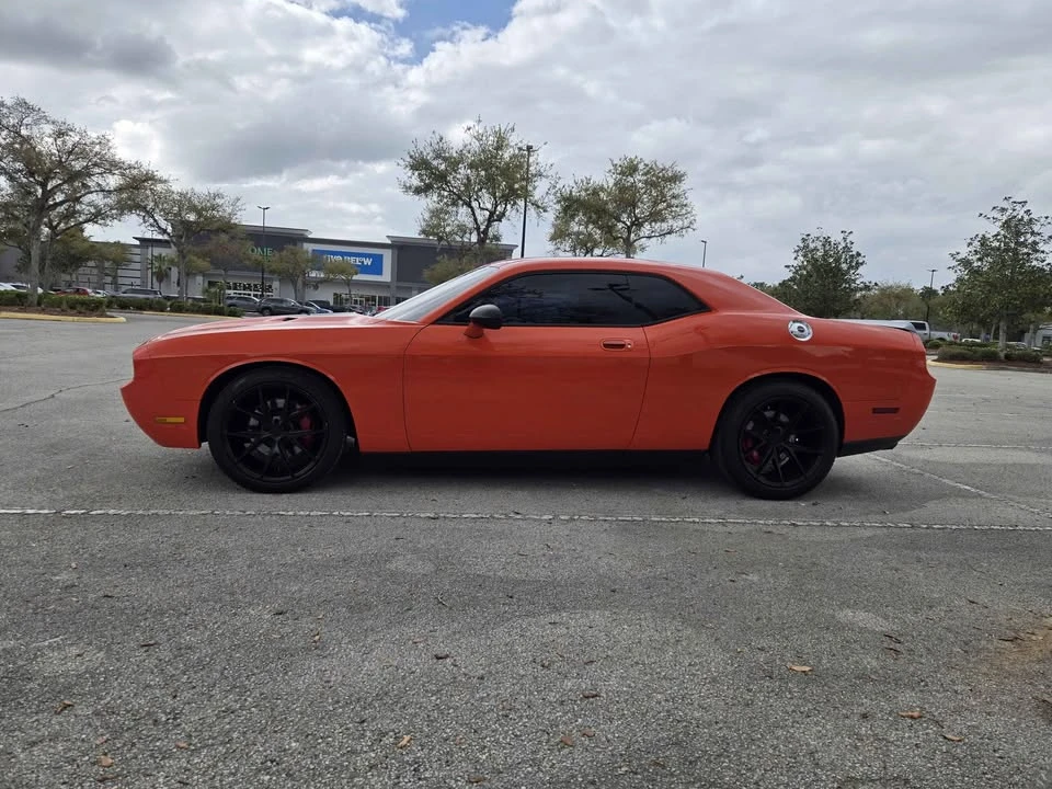 2010 Dodge Challenger SRT8 & 392 3rd Gen - Image 4 of 18