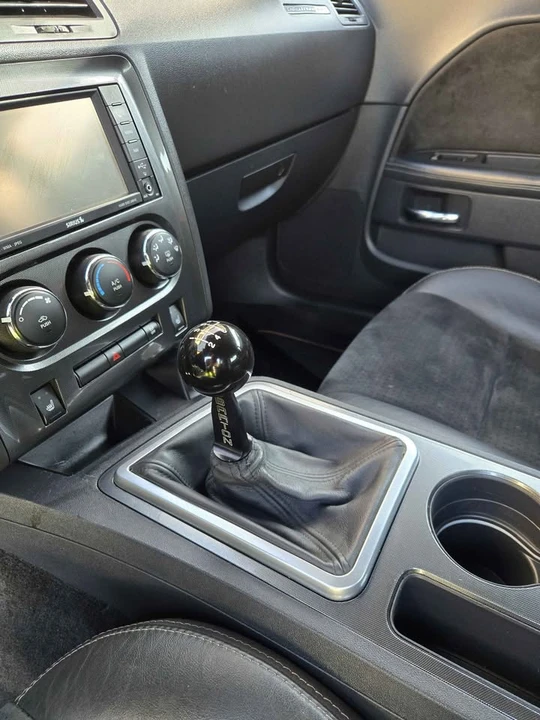 2010 Dodge Challenger SRT8 & 392 3rd Gen - Image 17 of 18
