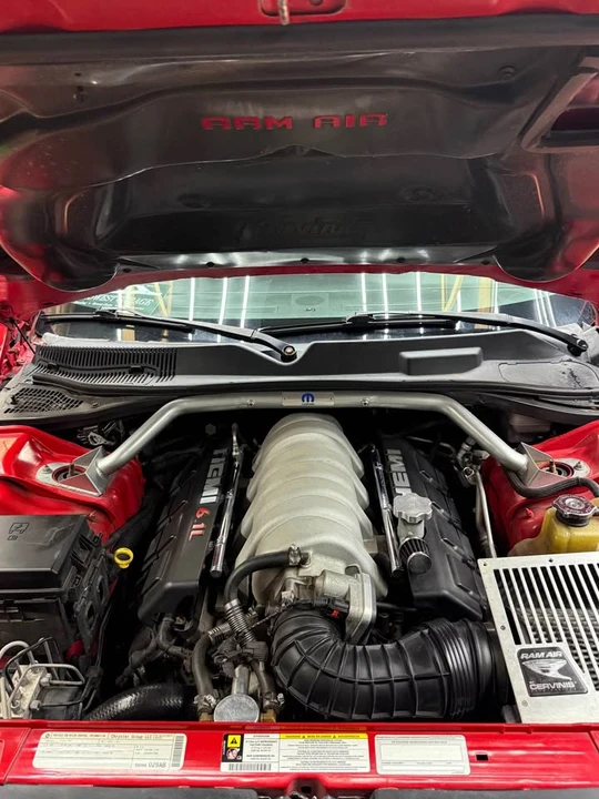 2010 Dodge Challenger SRT8 & 392 3rd Gen - Image 9 of 10