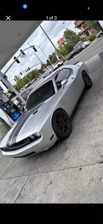 2010 Dodge Challenger SRT8 & 392 3rd Gen - Image 3 of 4