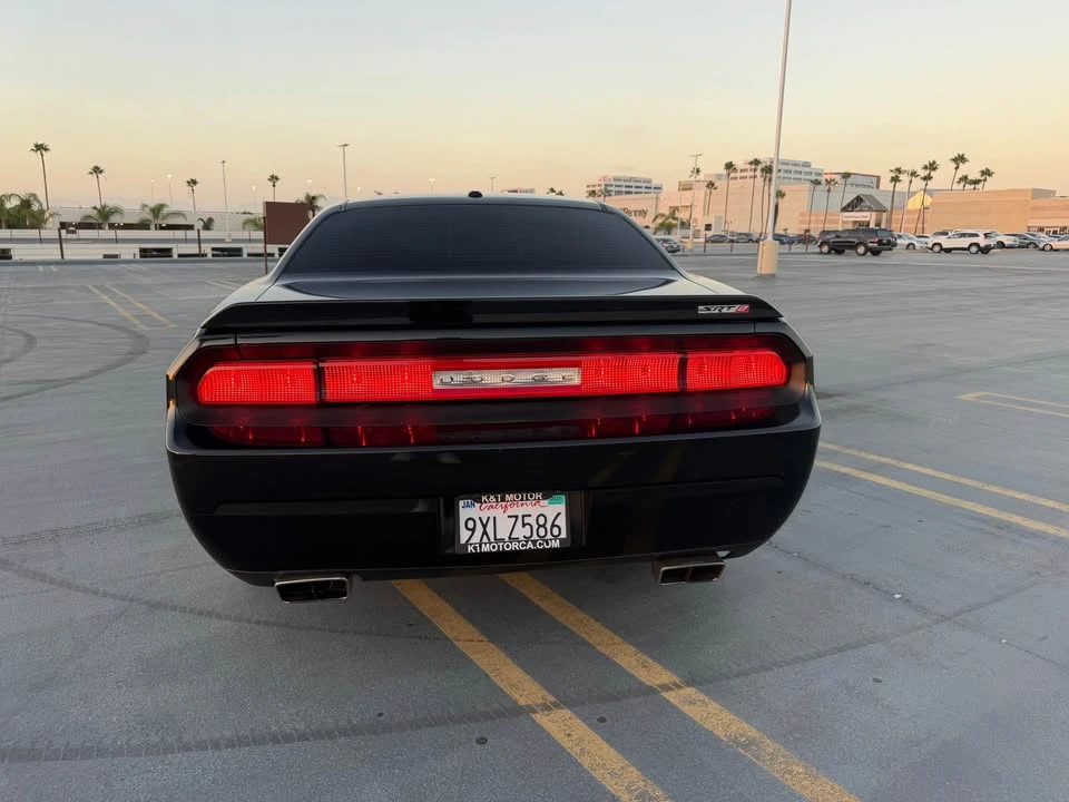 2010 Dodge Challenger SRT8 & 392 3rd Gen - Image 4 of 13