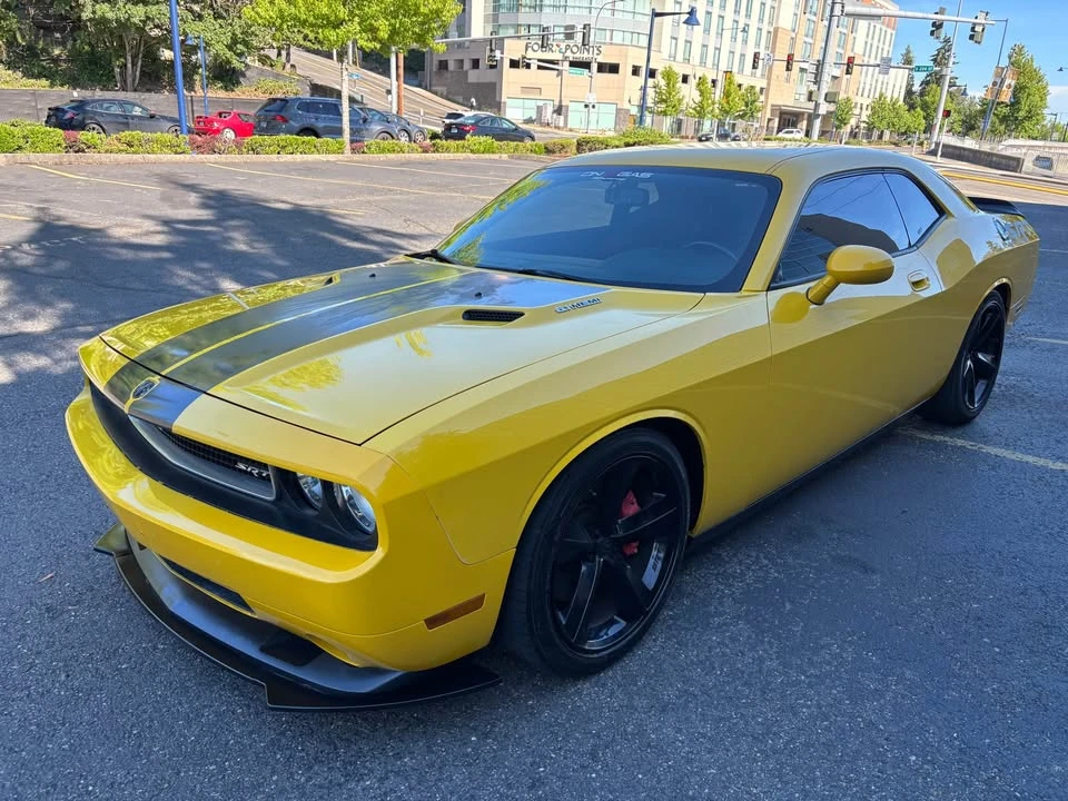 2010 Dodge Challenger SRT8 & 392 3rd Gen - Image 7 of 18