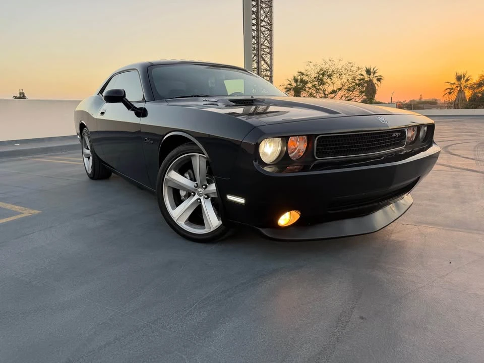 2010 Dodge Challenger SRT8 & 392 3rd Gen - Image 7 of 13