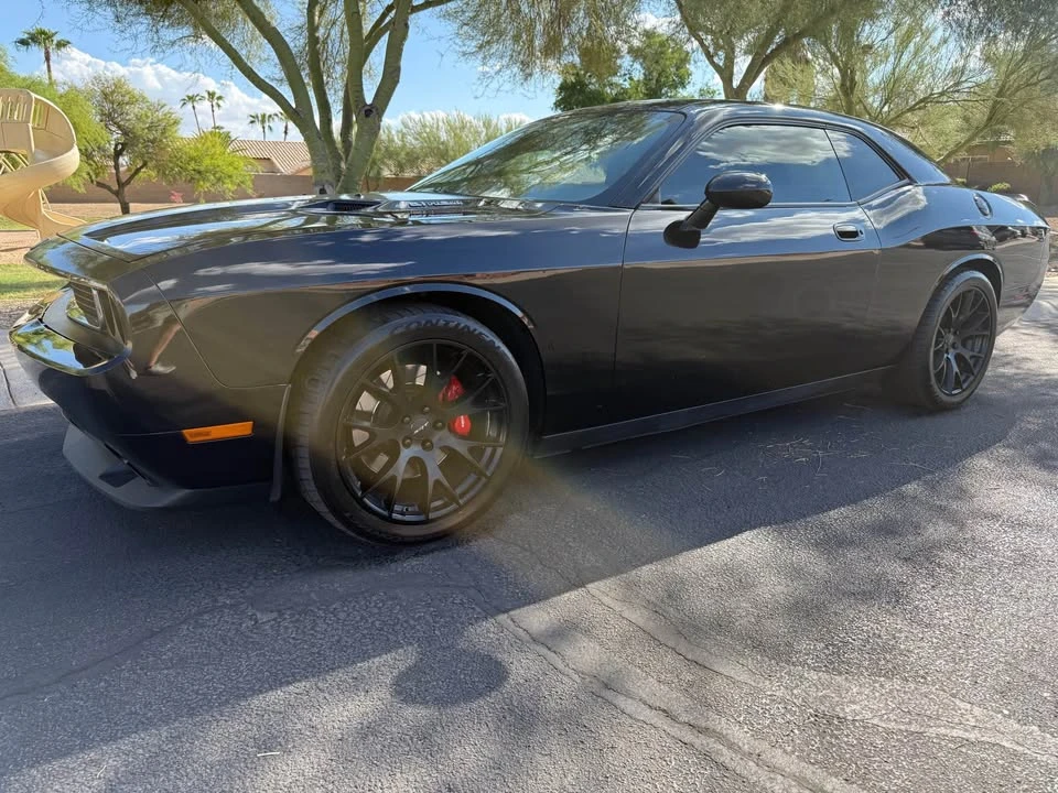 2010 Dodge Challenger SRT8 & 392 3rd Gen - Image 8 of 17