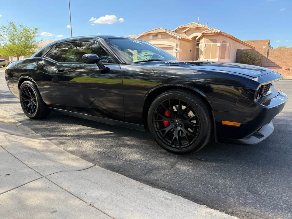 2010 Dodge Challenger SRT8 & 392 3rd Gen - Image 6 of 17