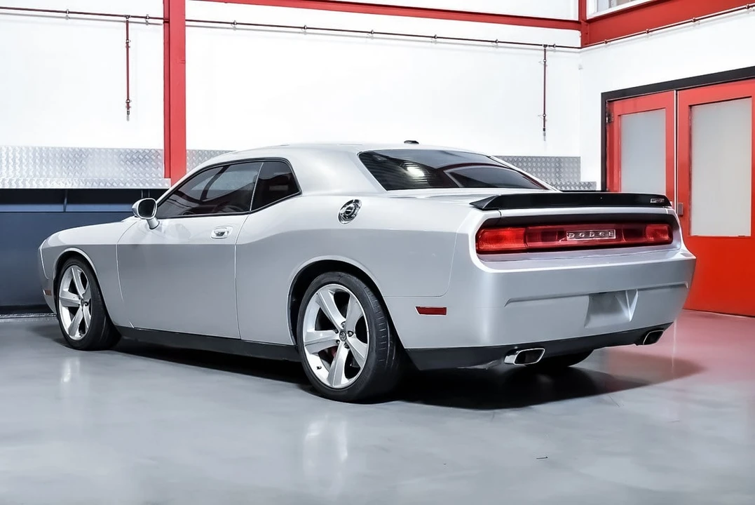 2010 Dodge Challenger SRT8 & 392 3rd Gen - Image 16 of 30