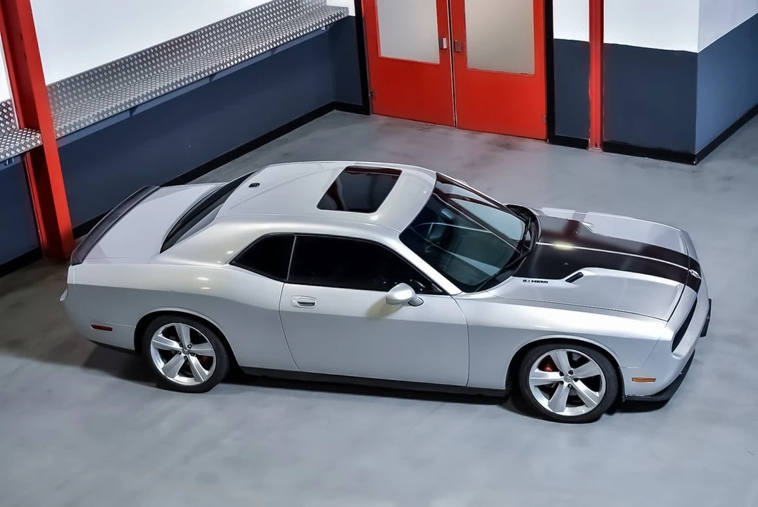 2010 Dodge Challenger SRT8 & 392 3rd Gen - Image 13 of 30