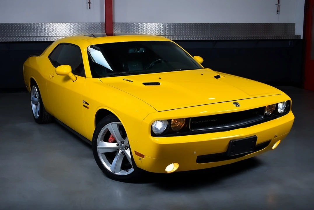 2010 Dodge Challenger SRT8 & 392 3rd Gen - Image 7 of 30