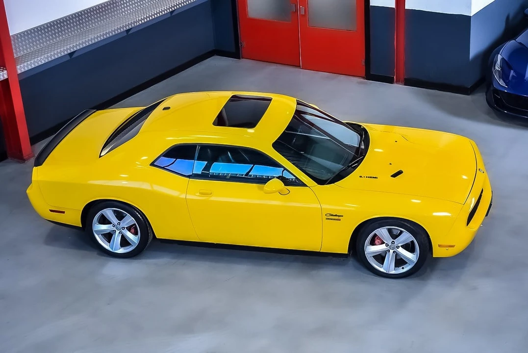 2010 Dodge Challenger SRT8 & 392 3rd Gen - Image 19 of 30