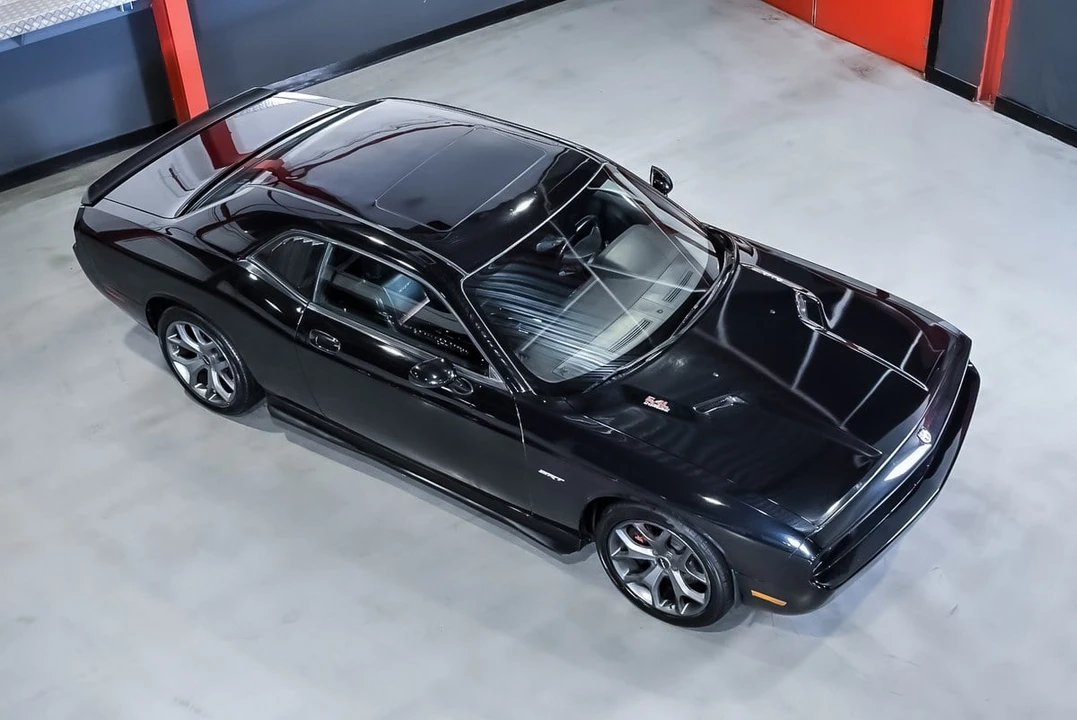 2010 Dodge Challenger SRT8 & 392 3rd Gen - Image 13 of 30