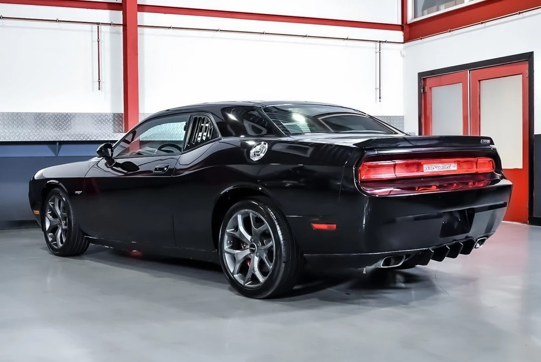 2010 Dodge Challenger SRT8 & 392 3rd Gen - Image 18 of 30