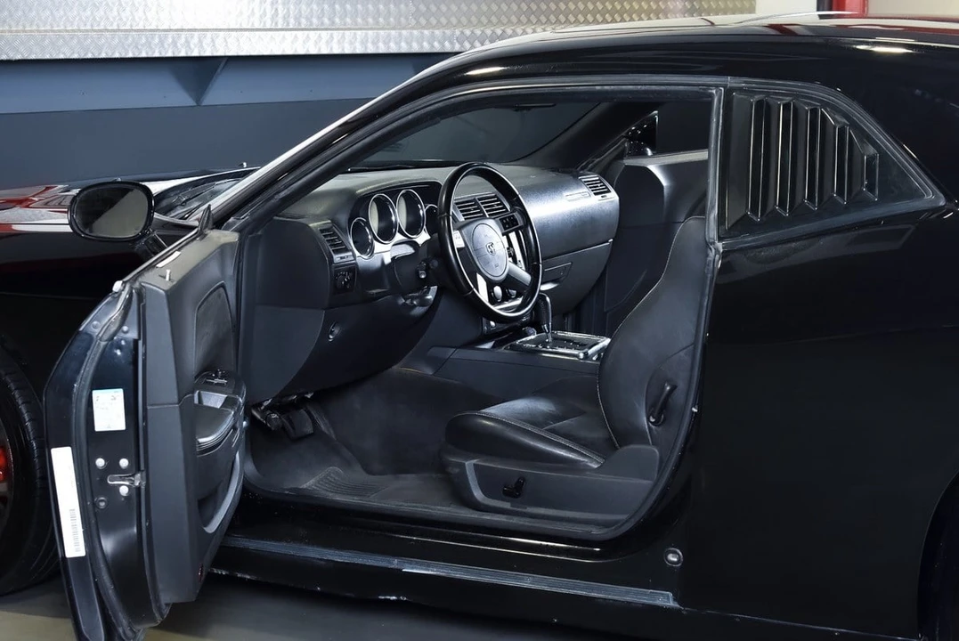 2010 Dodge Challenger SRT8 & 392 3rd Gen - Image 25 of 30