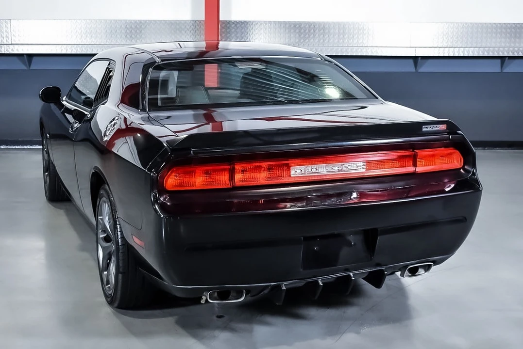 2010 Dodge Challenger SRT8 & 392 3rd Gen - Image 16 of 30