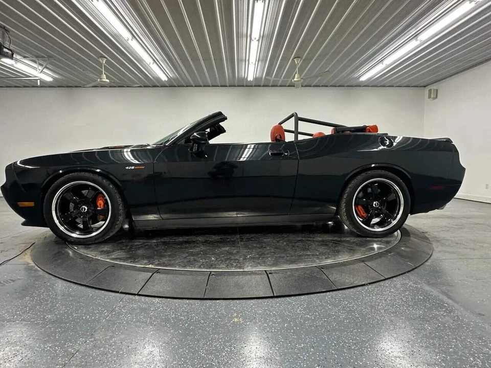 2010 Dodge Challenger SRT8 & 392 3rd Gen - Image 7 of 31