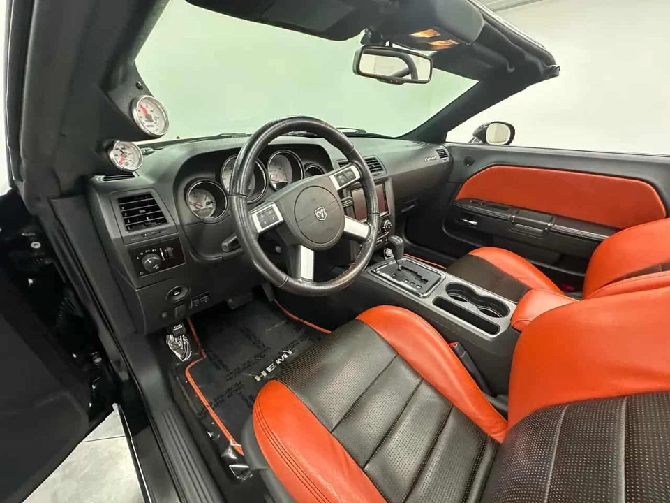2010 Dodge Challenger SRT8 & 392 3rd Gen - Image 14 of 31