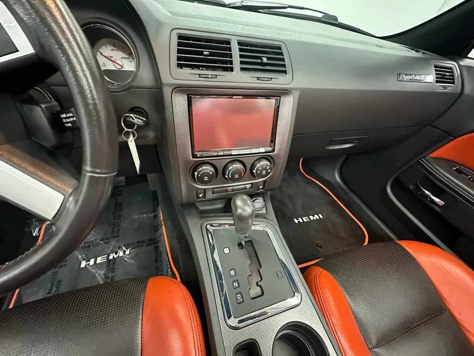 2010 Dodge Challenger SRT8 & 392 3rd Gen - Image 19 of 31