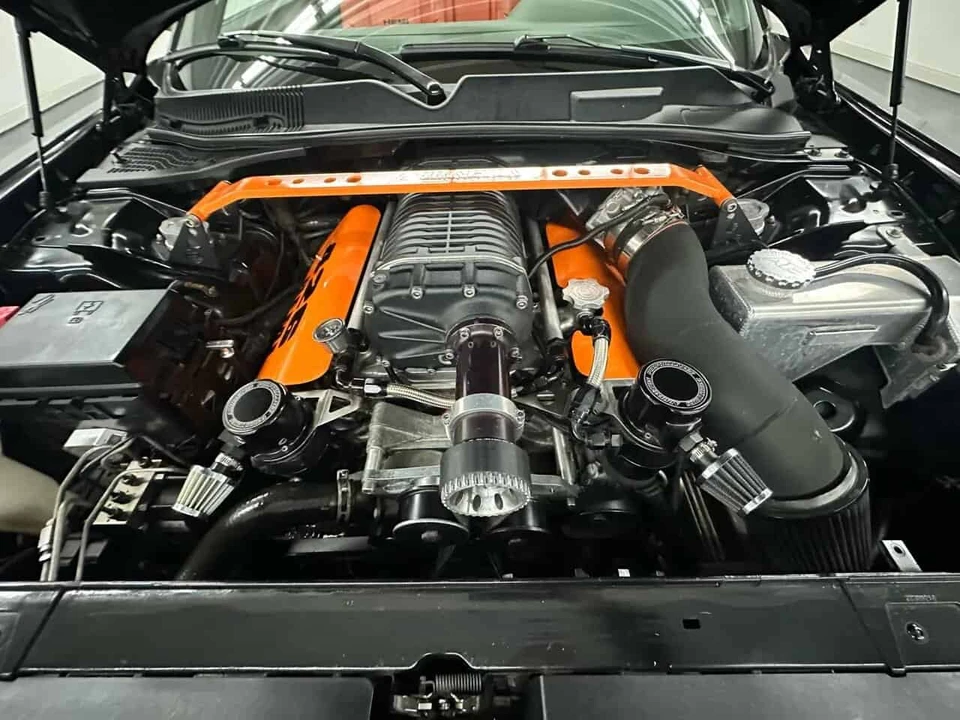 2010 Dodge Challenger SRT8 & 392 3rd Gen - Image 27 of 31