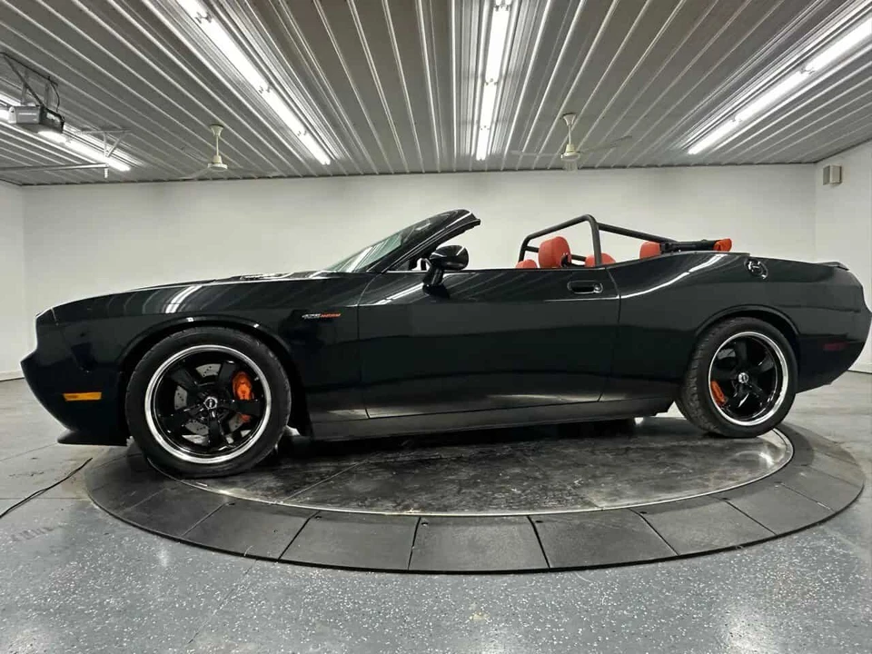 2010 Dodge Challenger SRT8 & 392 3rd Gen - Image 4 of 31