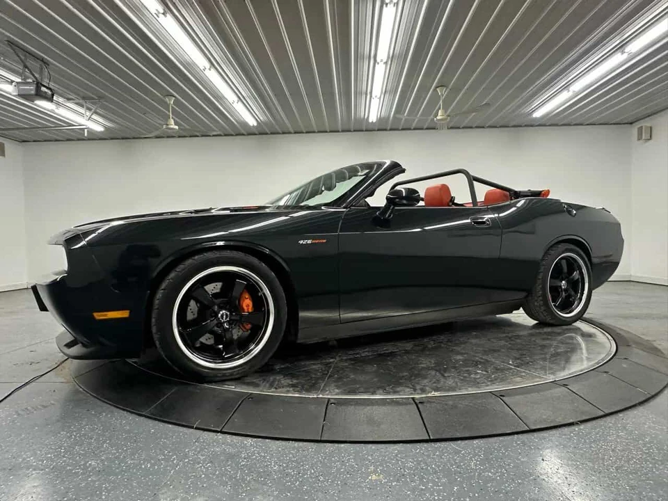 2010 Dodge Challenger SRT8 & 392 3rd Gen - Image 6 of 31