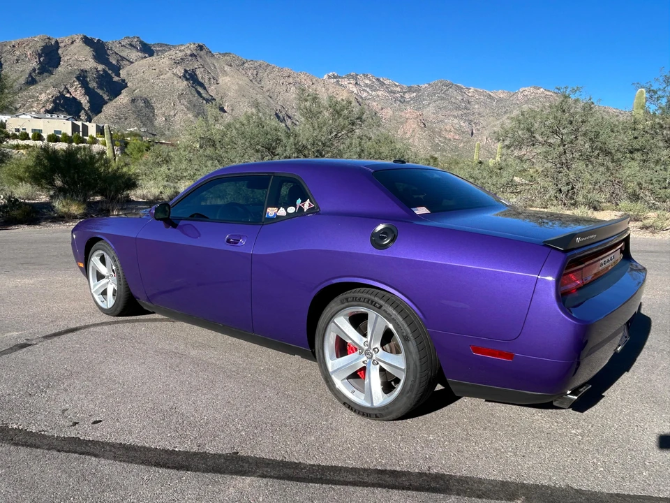 2010 Dodge Challenger SRT8 & 392 3rd Gen - Image 9 of 31