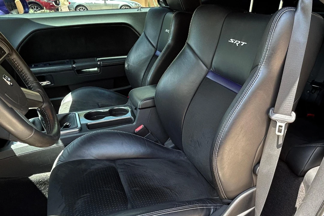 2010 Dodge Challenger SRT8 & 392 3rd Gen - Image 27 of 31