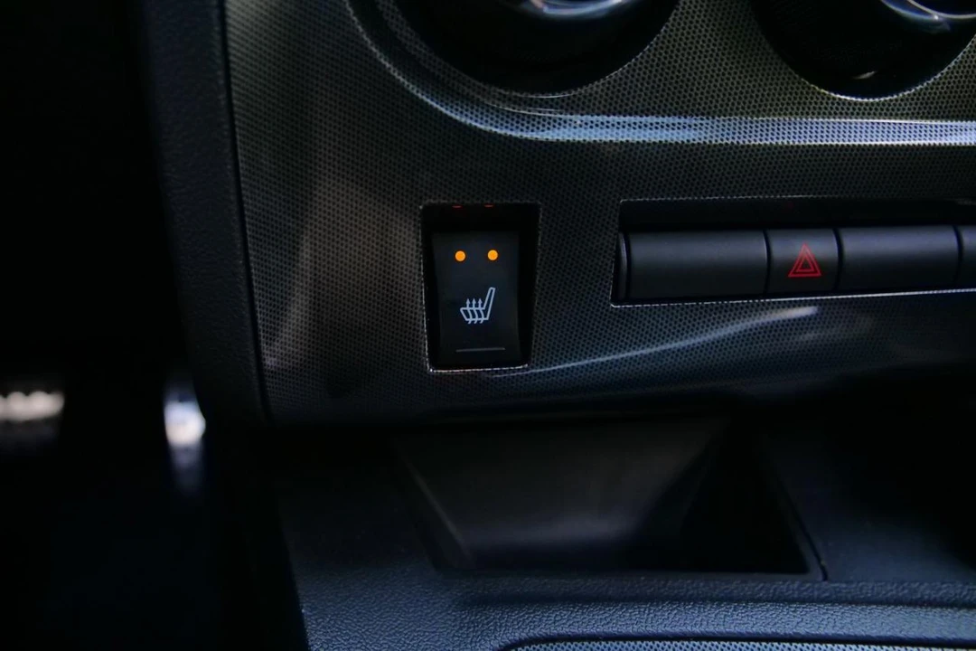 2010 Dodge Challenger SRT8 & 392 3rd Gen - Image 20 of 31