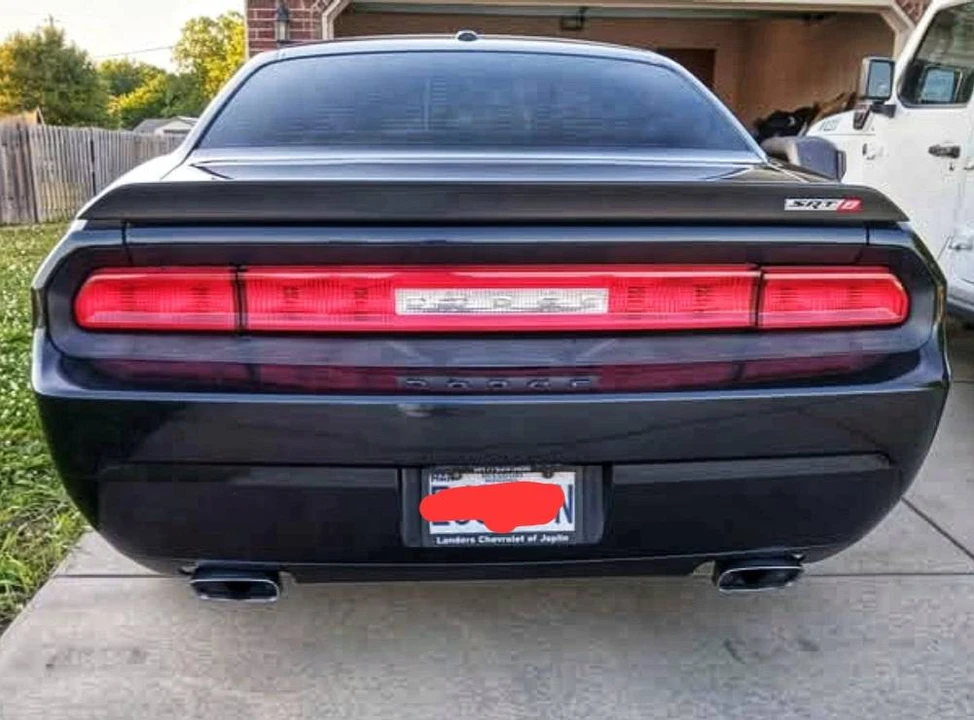 2010 Dodge Challenger SRT8 & 392 3rd Gen - Image 11 of 20