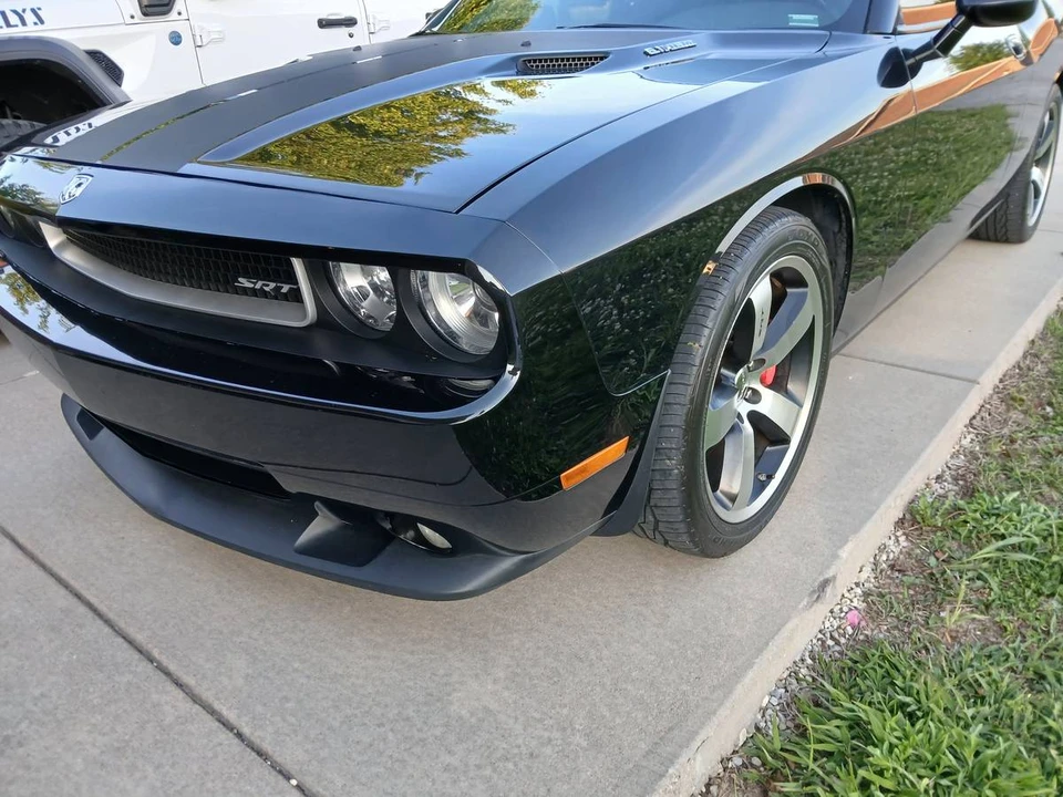 2010 Dodge Challenger SRT8 & 392 3rd Gen - Image 9 of 20