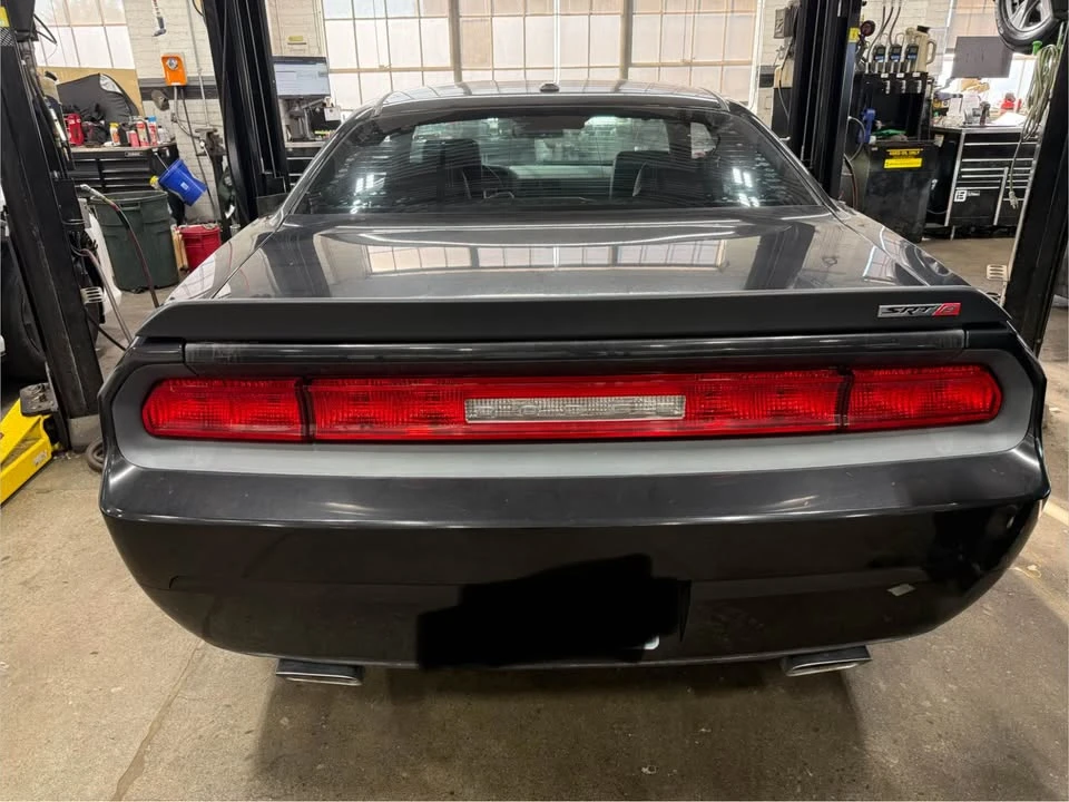 2010 Dodge Challenger SRT8 & 392 3rd Gen - Image 3 of 4