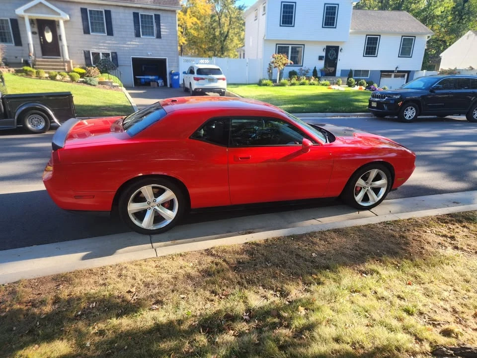 2010 Dodge Challenger SRT8 & 392 3rd Gen - Image 6 of 10