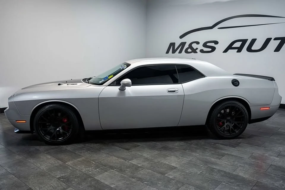 2010 Dodge Challenger SRT8 & 392 3rd Gen - Image 4 of 19
