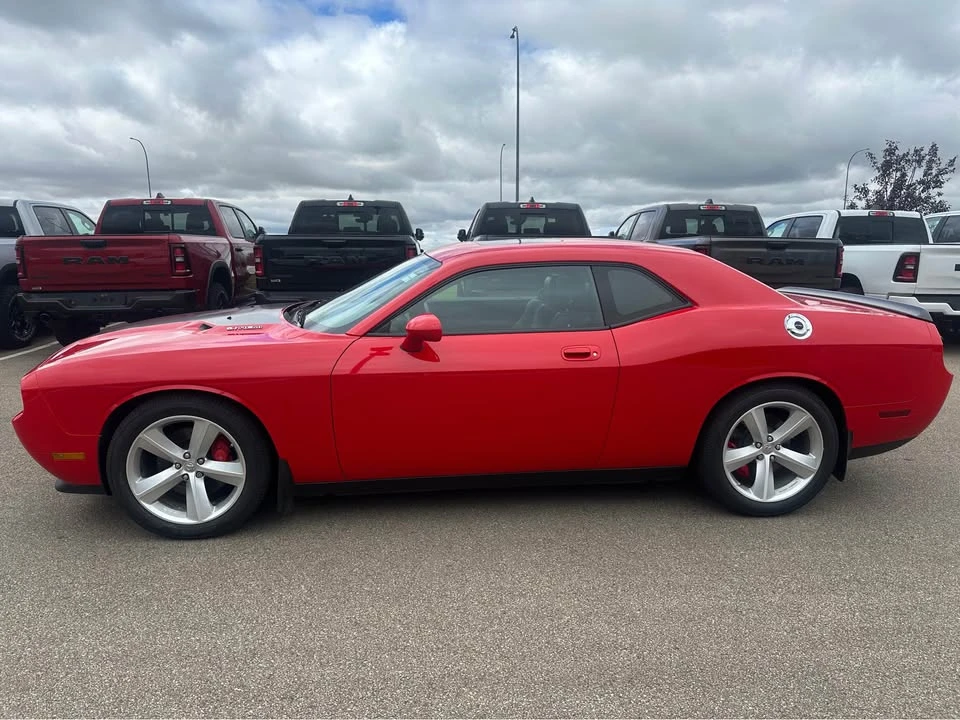 2010 Dodge Challenger SRT8 & 392 3rd Gen - Image 4 of 20