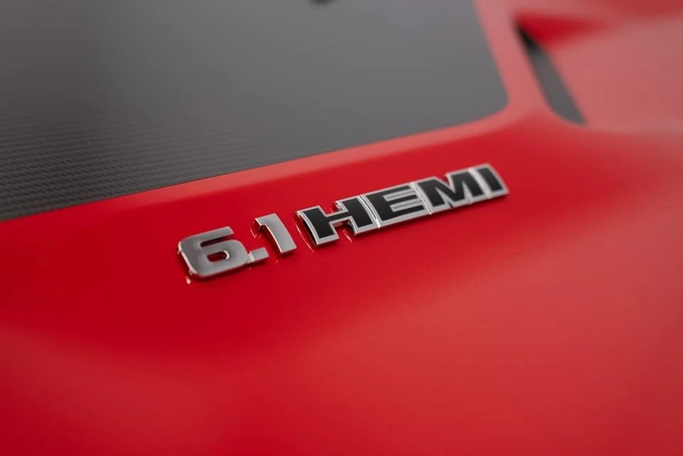 2010 Dodge Challenger SRT8 & 392 3rd Gen - Image 7 of 19