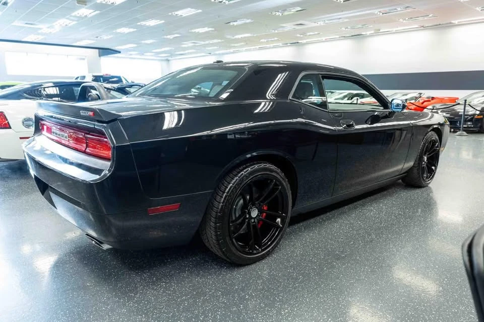 2010 Dodge Challenger SRT8 & 392 3rd Gen - Image 5 of 15