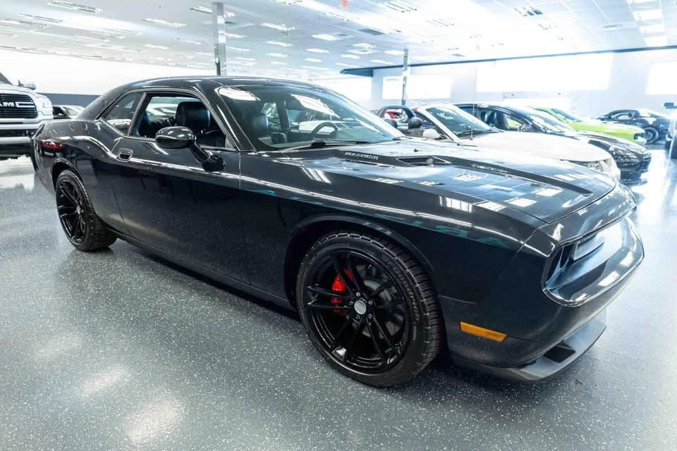 2010 Dodge Challenger SRT8 & 392 3rd Gen - Image 4 of 15