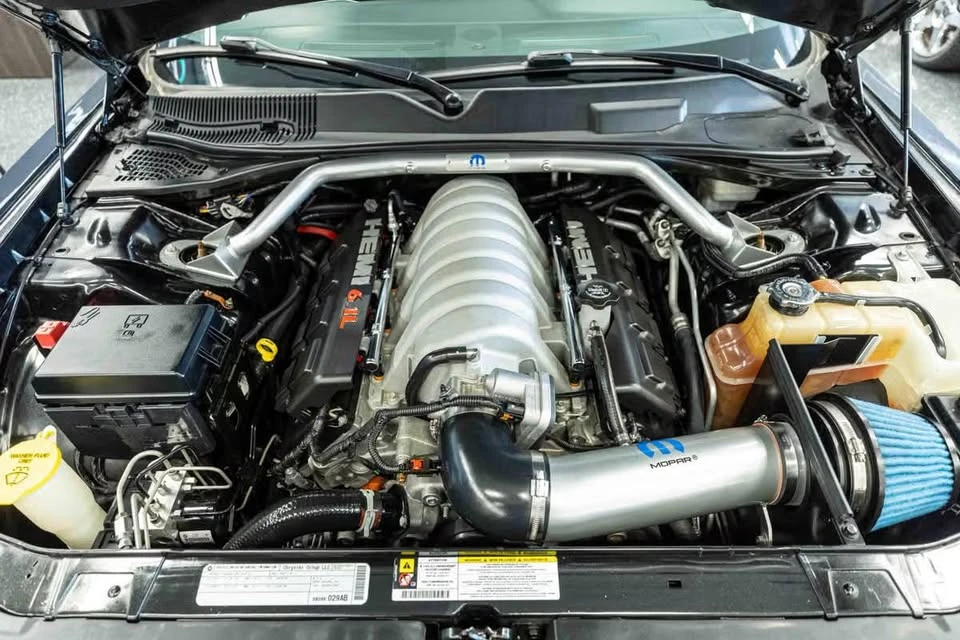 2010 Dodge Challenger SRT8 & 392 3rd Gen - Image 14 of 15