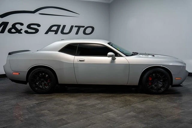 2010 Dodge Challenger SRT8 & 392 3rd Gen - Image 5 of 7