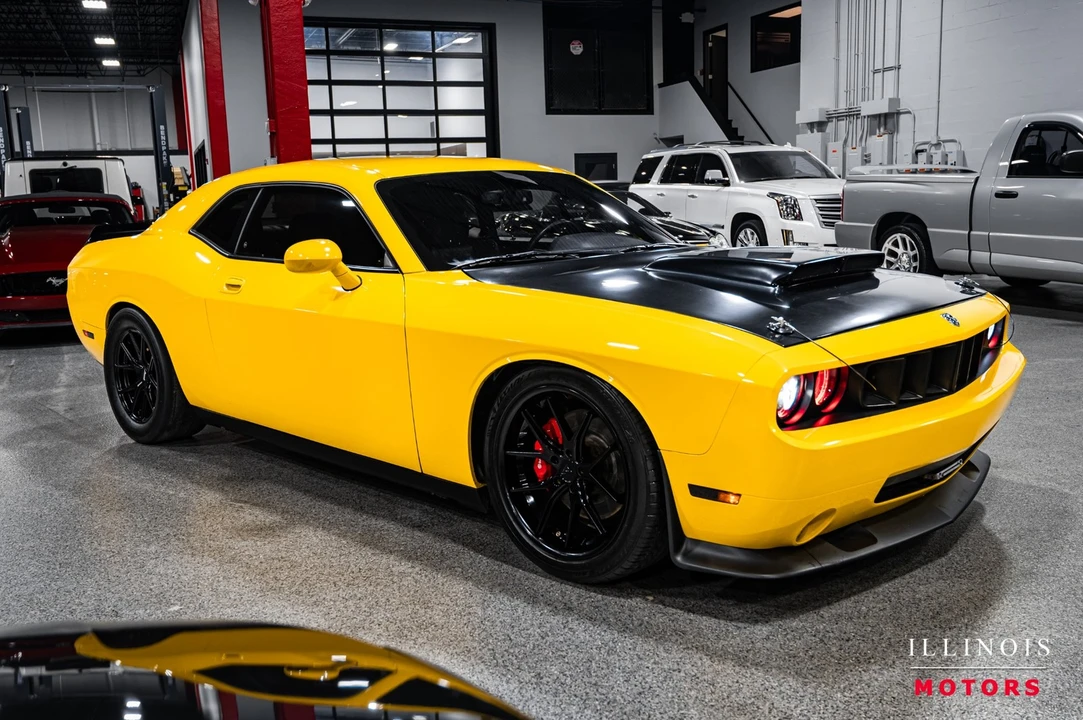2010 Dodge Challenger SRT8 & 392 3rd Gen - Image 7 of 21