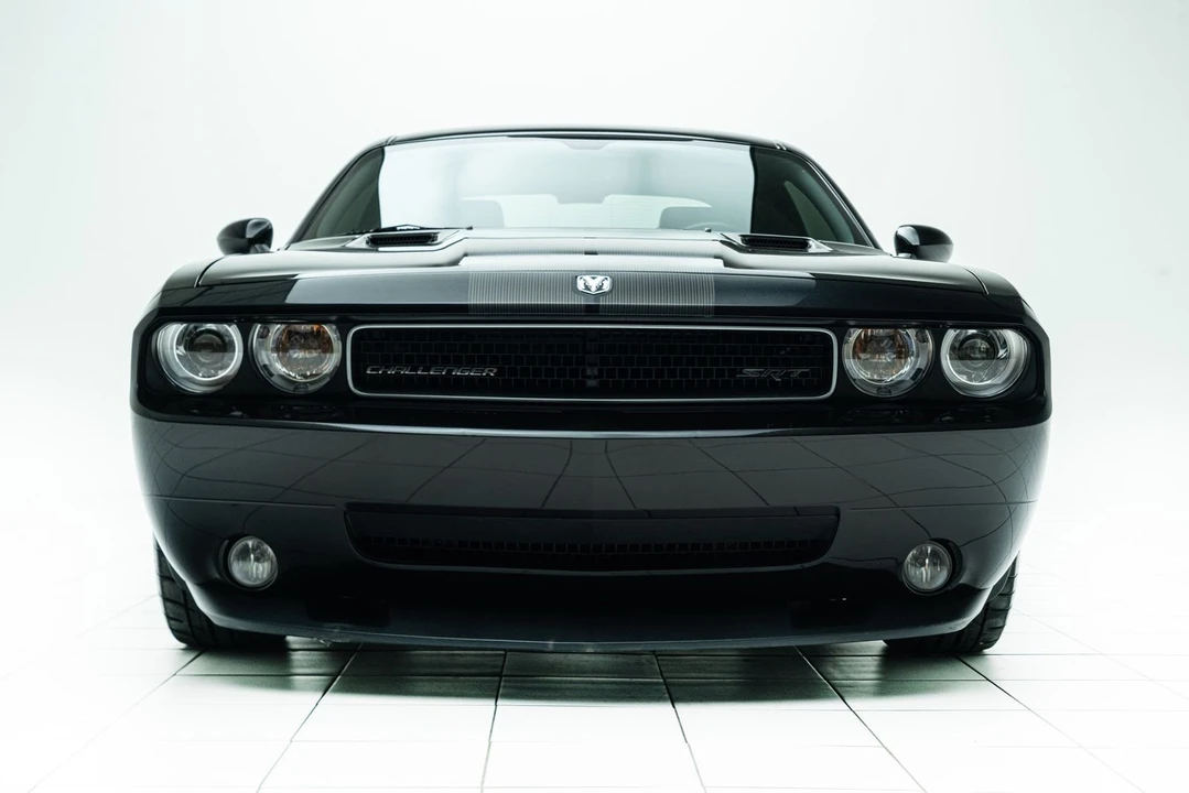 2010 Dodge Challenger SRT8 & 392 3rd Gen - Image 7 of 12
