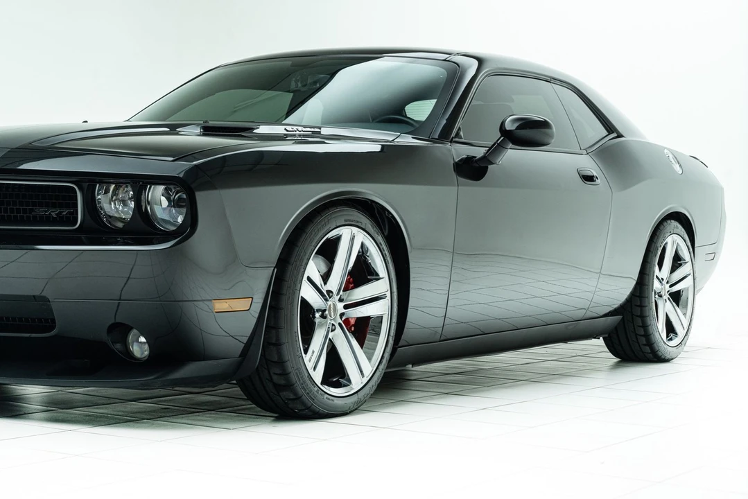 2010 Dodge Challenger SRT8 & 392 3rd Gen - Image 10 of 12