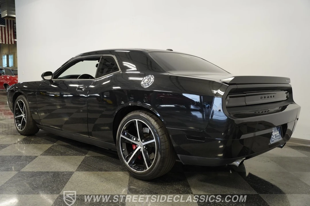 2010 Dodge Challenger SRT8 & 392 3rd Gen - Image 10 of 31