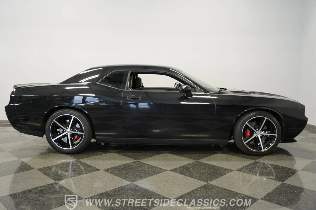 2010 Dodge Challenger SRT8 & 392 3rd Gen - Image 15 of 31