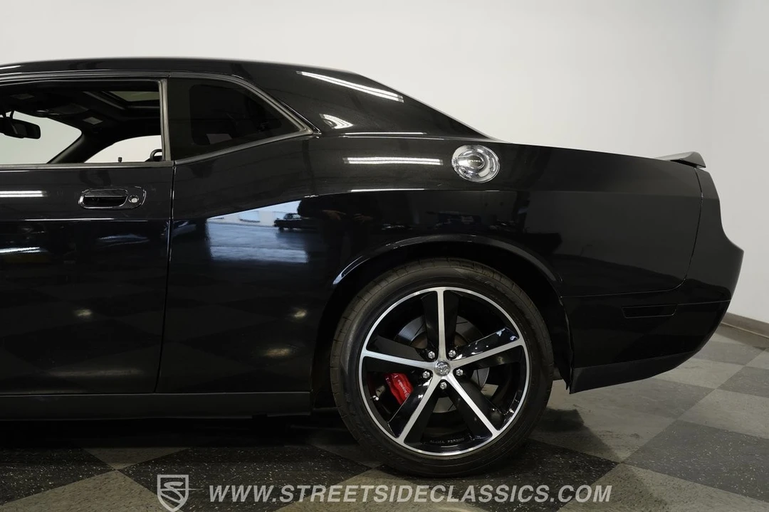 2010 Dodge Challenger SRT8 & 392 3rd Gen - Image 25 of 31