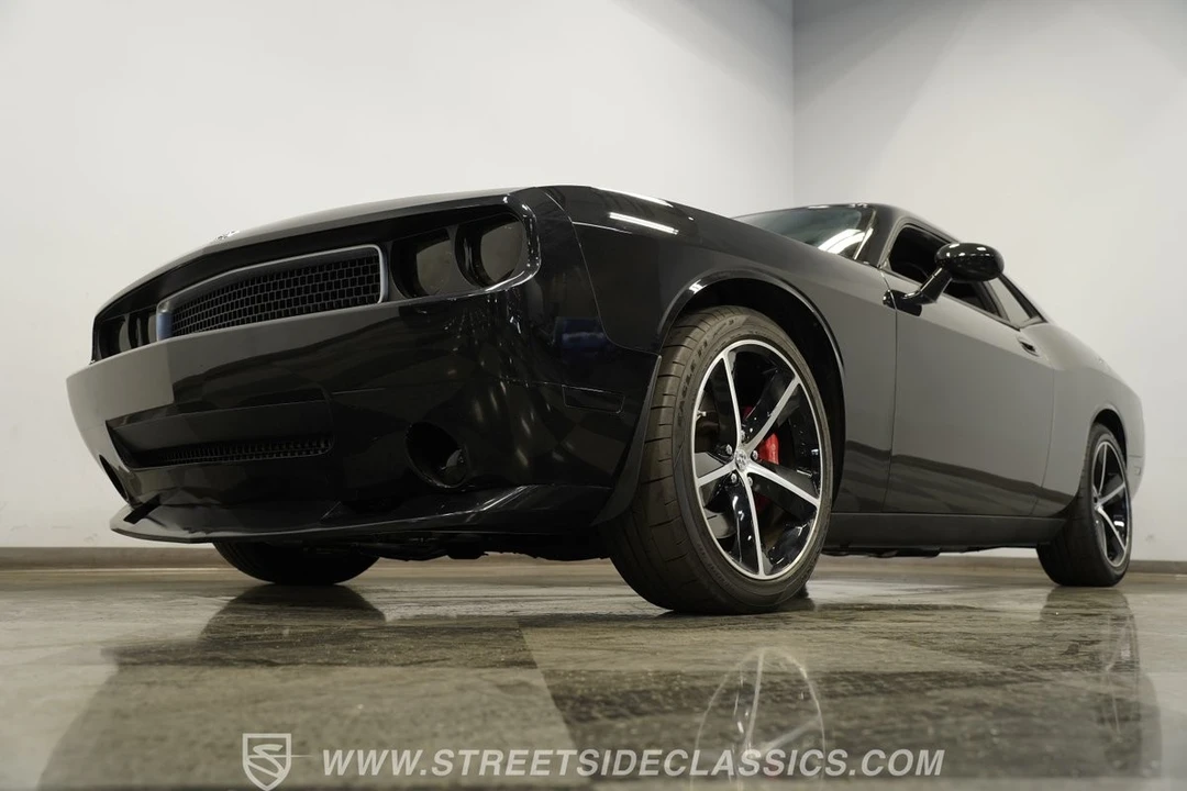 2010 Dodge Challenger SRT8 & 392 3rd Gen - Image 21 of 31