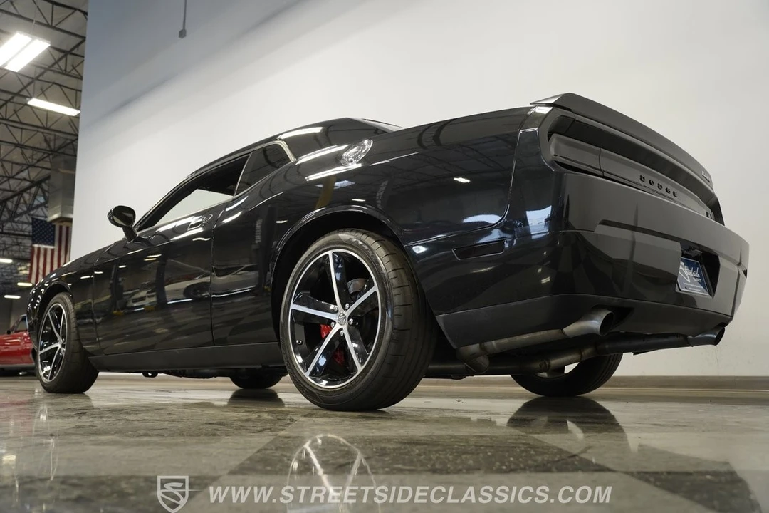 2010 Dodge Challenger SRT8 & 392 3rd Gen - Image 26 of 31