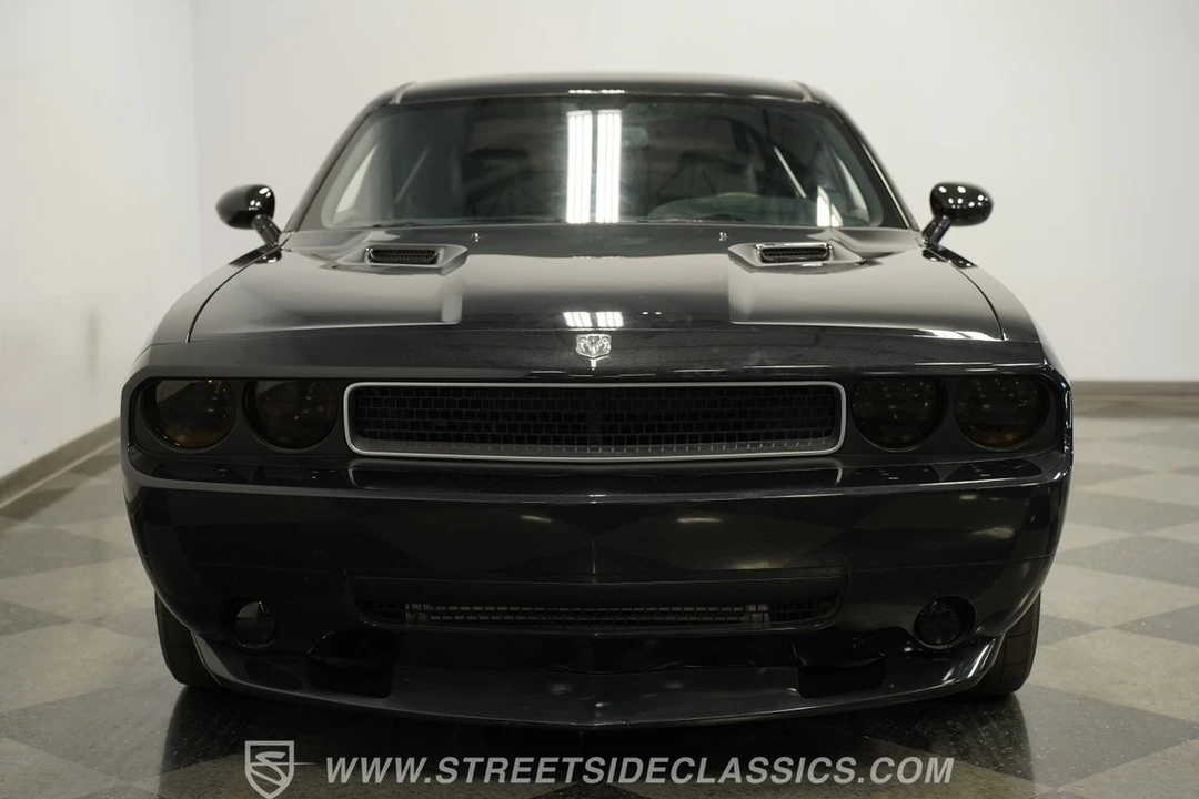 2010 Dodge Challenger SRT8 & 392 3rd Gen - Image 18 of 31